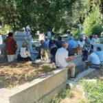 Suleyman arif emre turkiye yazarlar birligi tarafindan kabri basinda anildi 8P8bifag